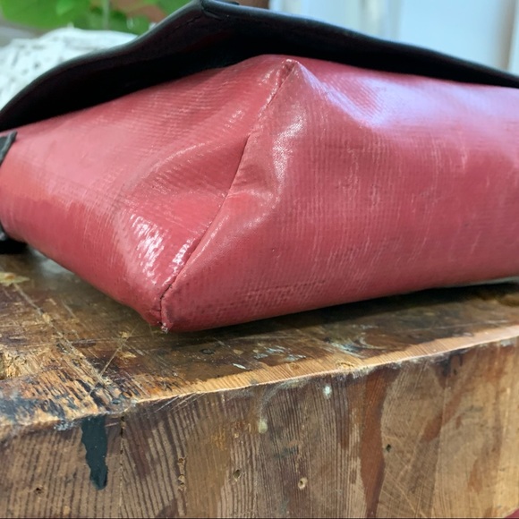 FREITAG Lassie Messenger Bag Unisex Red & White OOAK - Picture 6 of 16